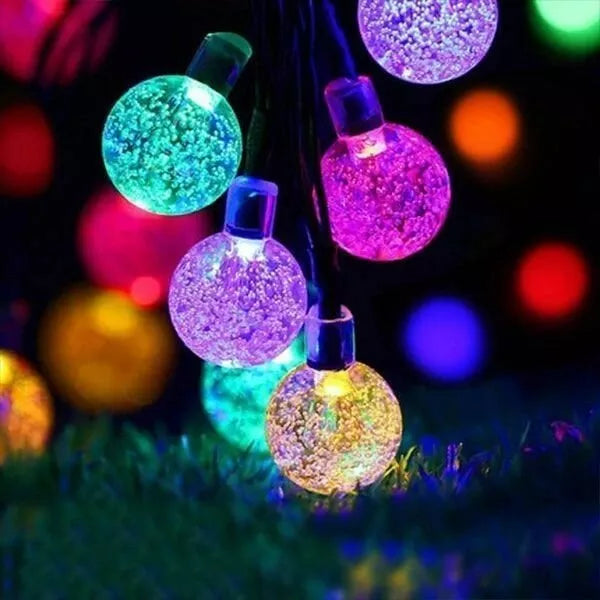 SOLAR POWERED LED OUTDOOR STRING LIGHTS